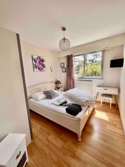 Appartement Sur Le Port. Grandcamp-Maisy Exterior foto